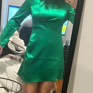 Vestique green dress